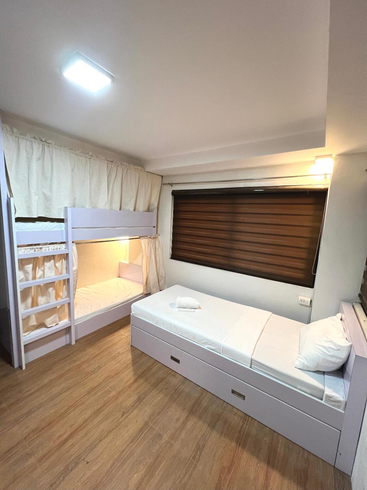 Staycation Hotel San Jose  外观 照片