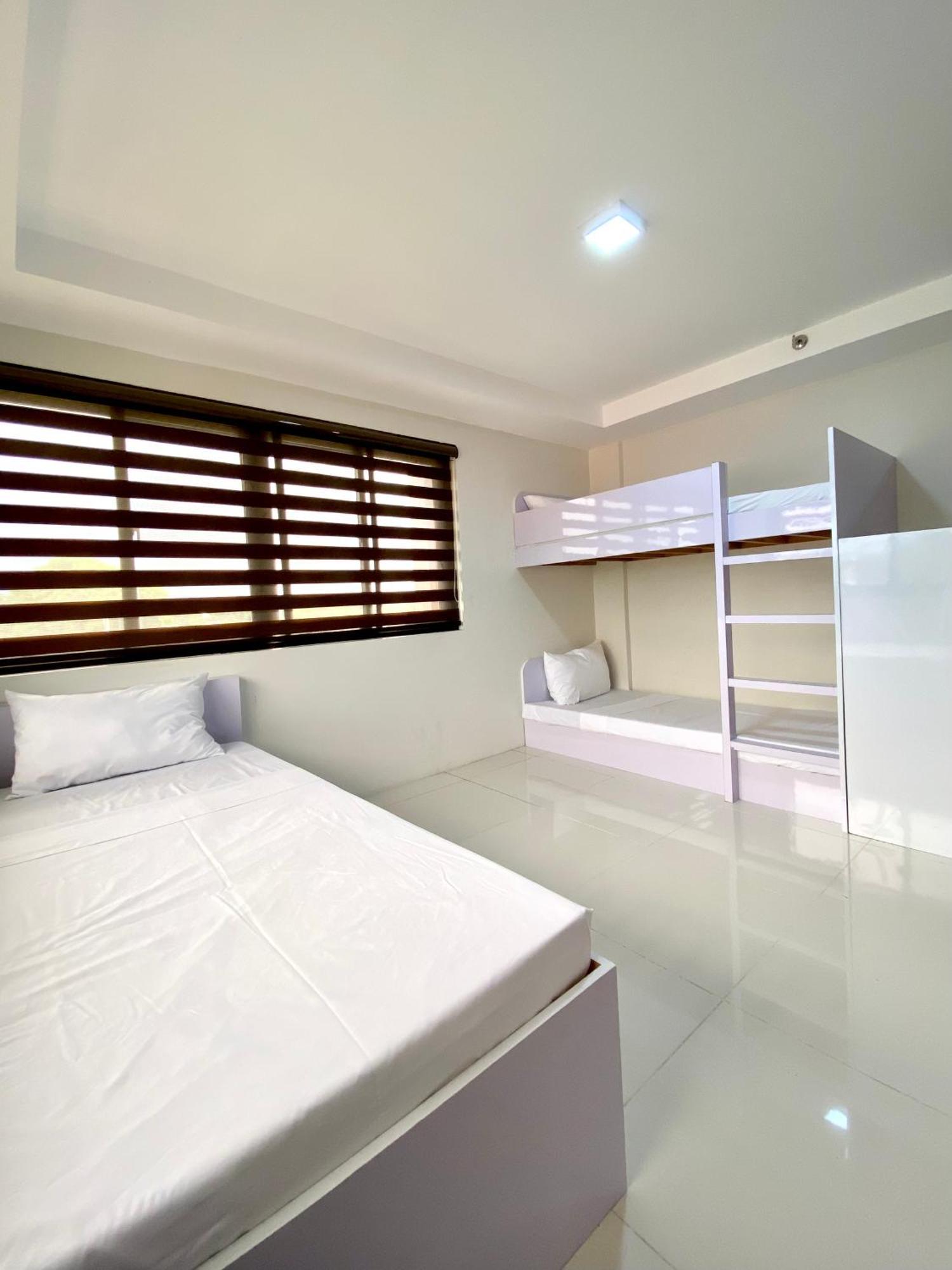 Staycation Hotel San Jose  外观 照片