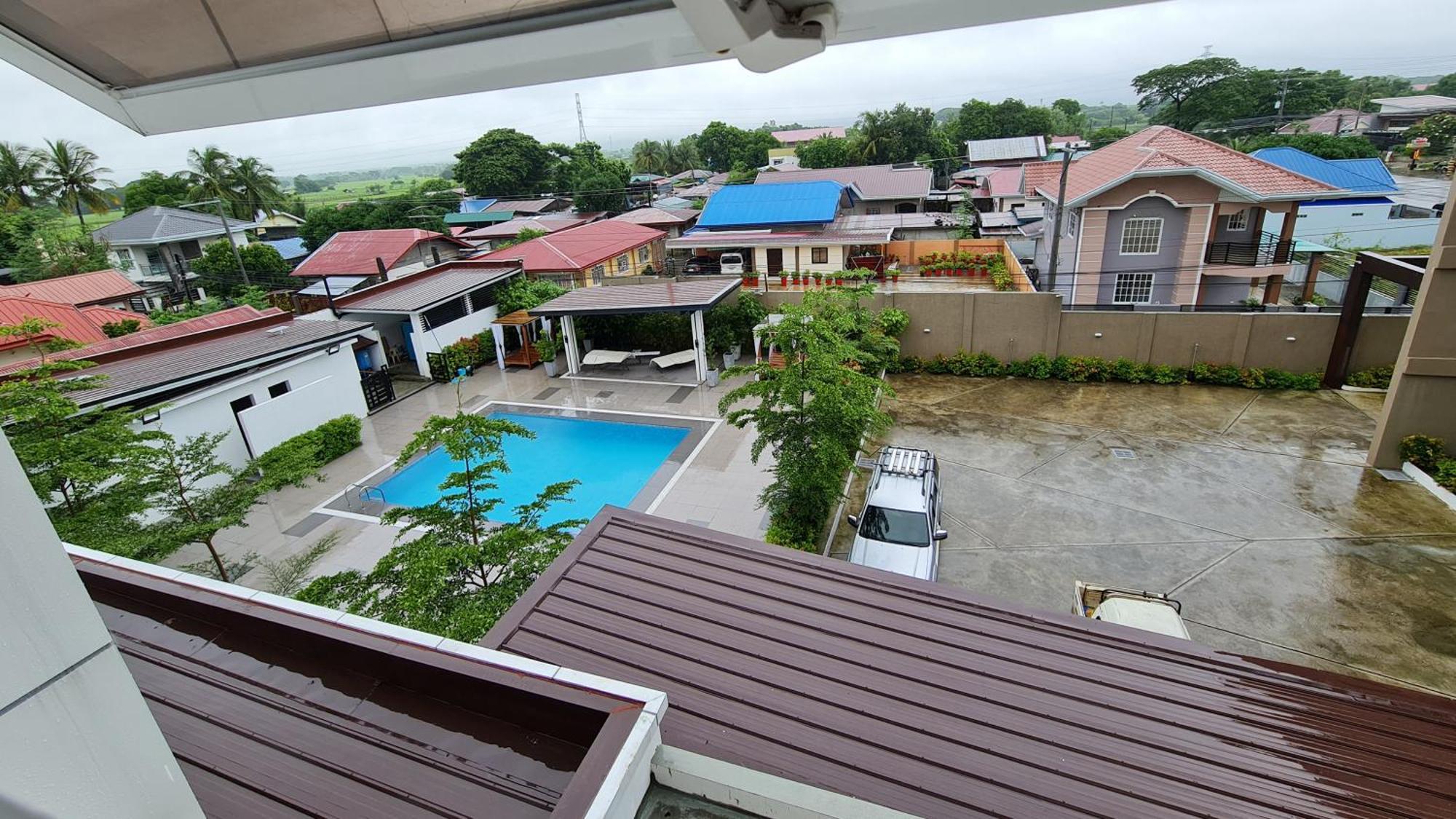 Staycation Hotel San Jose  外观 照片
